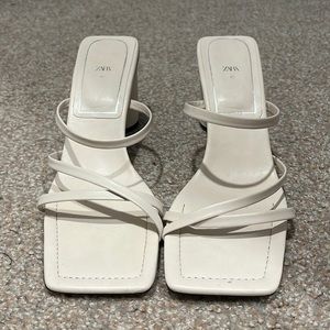 Zara White heel sandal